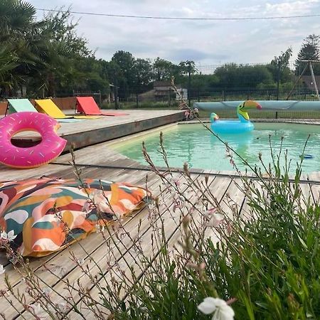 Gite La Vie En Couleur 14 Personnes Saint-Paul-en-Gâtine Екстериор снимка